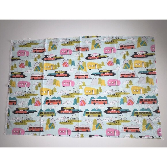 Camp Site 2016 Blend Fabric 42 x 28 Print Of Pink Camper Tents Bicycles - Picture 2 of 7